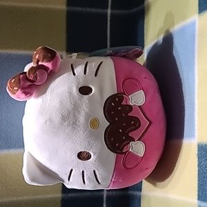 NWT 8 inch Hello kitty squishmallow